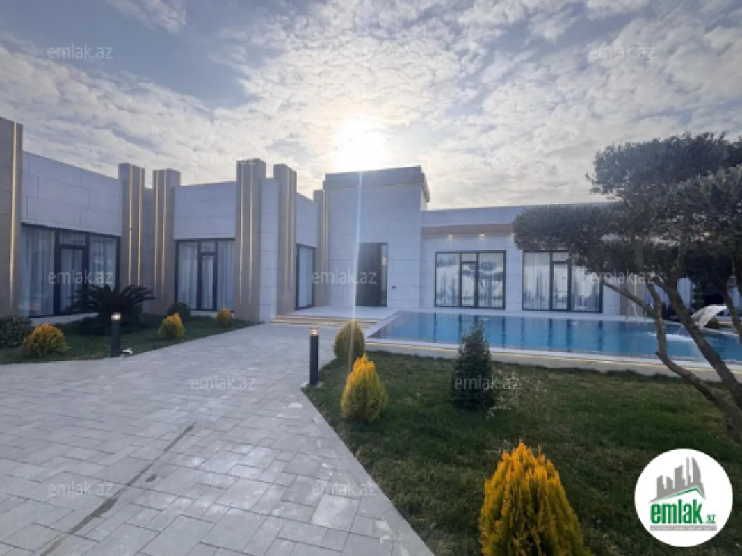 Satılır 5 otaqlı həyət evi 250 m²