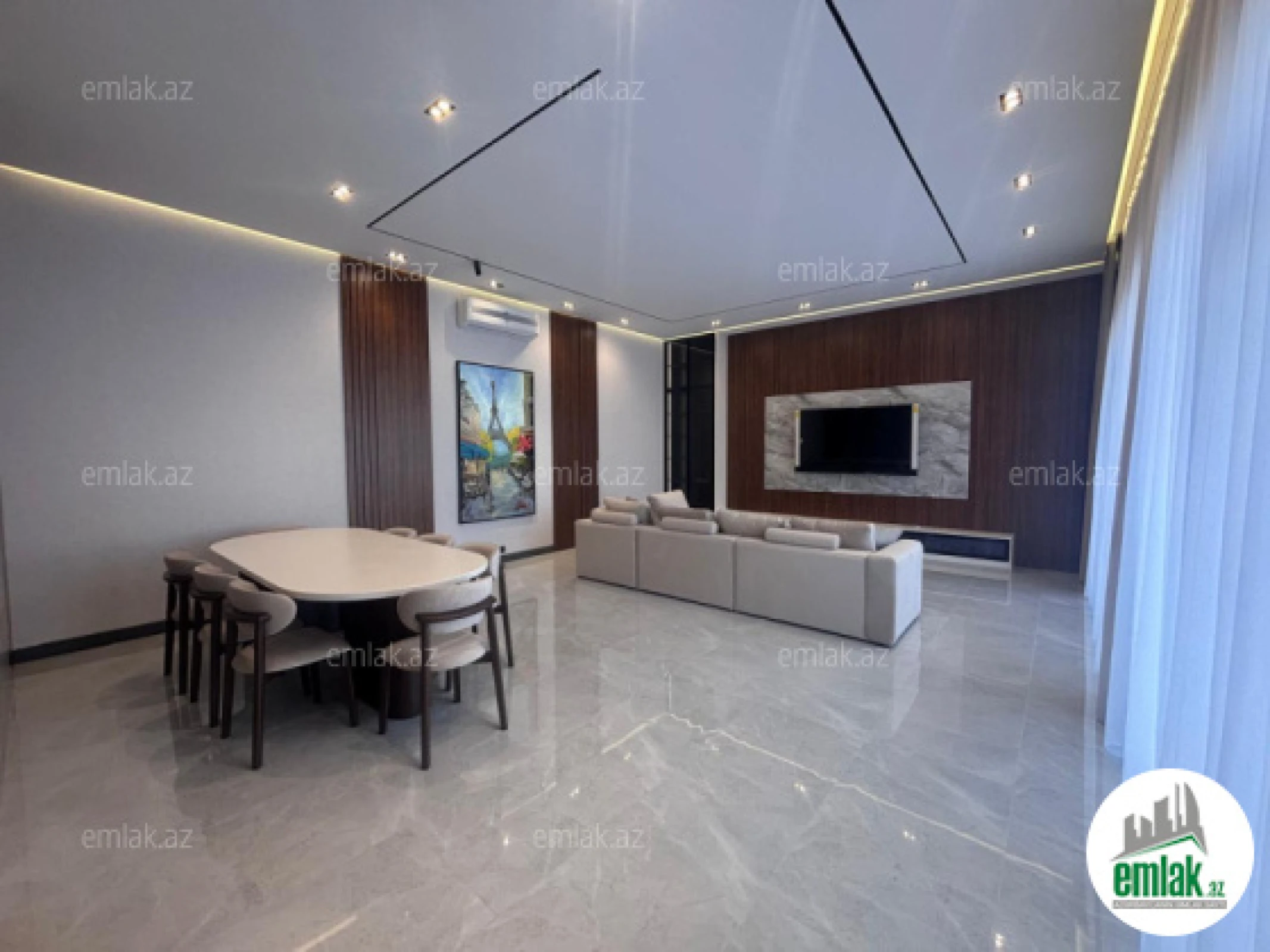 Satılır 5 otaqlı həyət evi 250 m²