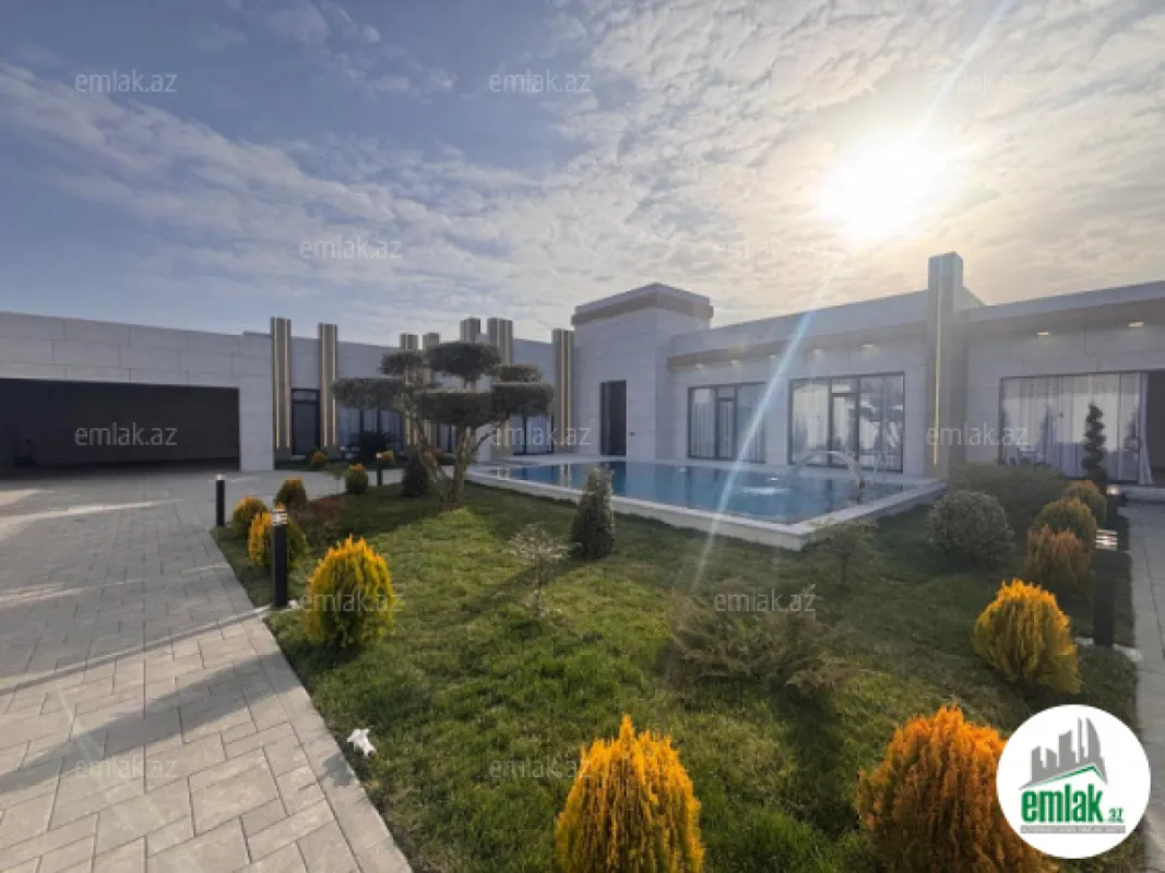 Satılır 5 otaqlı həyət evi 250 m²