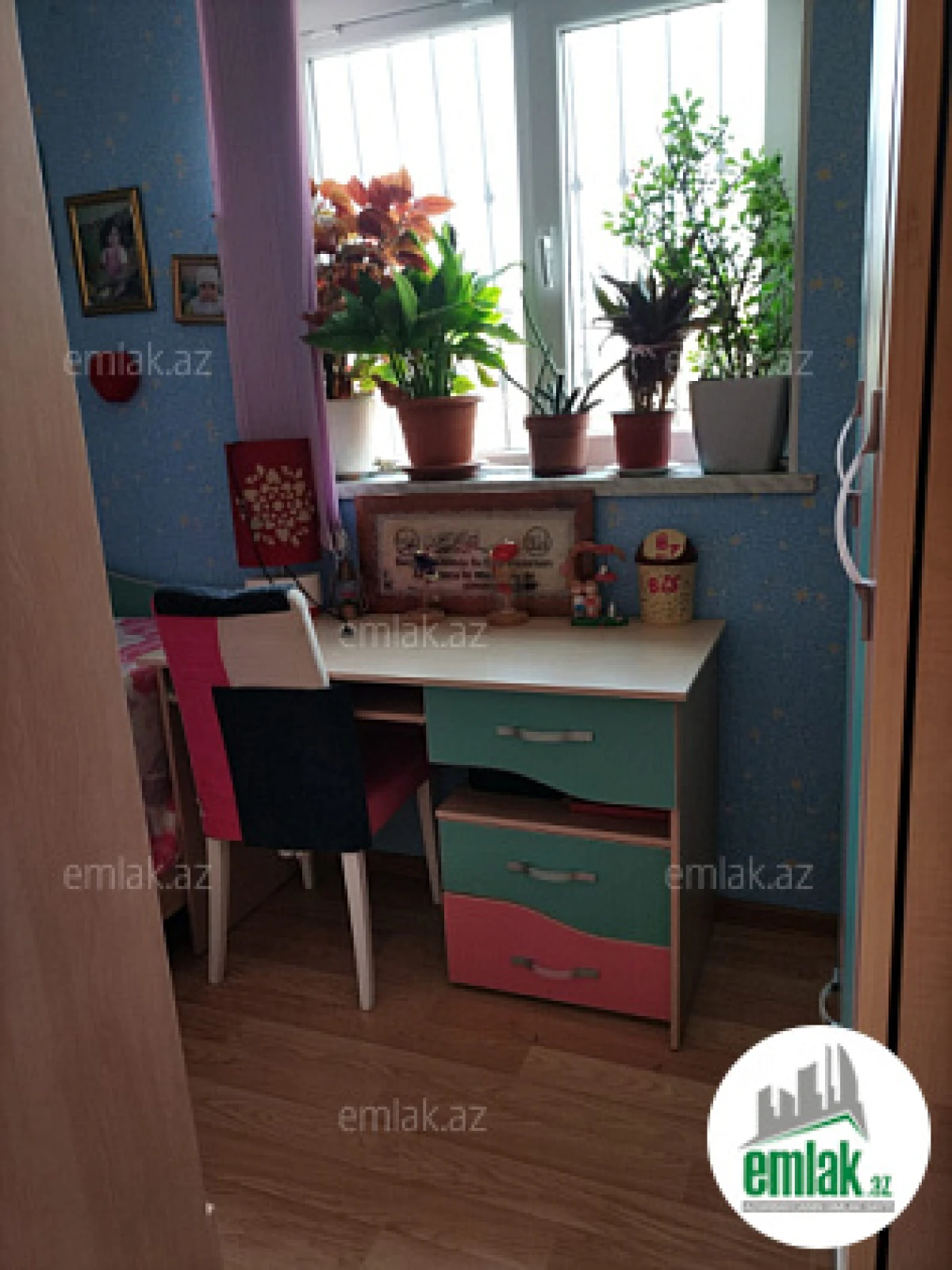 Satılır 3 otaqlı köhnə tikili 55 m²