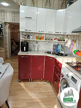 Satılır 3 otaqlı köhnə tikili 55 m²