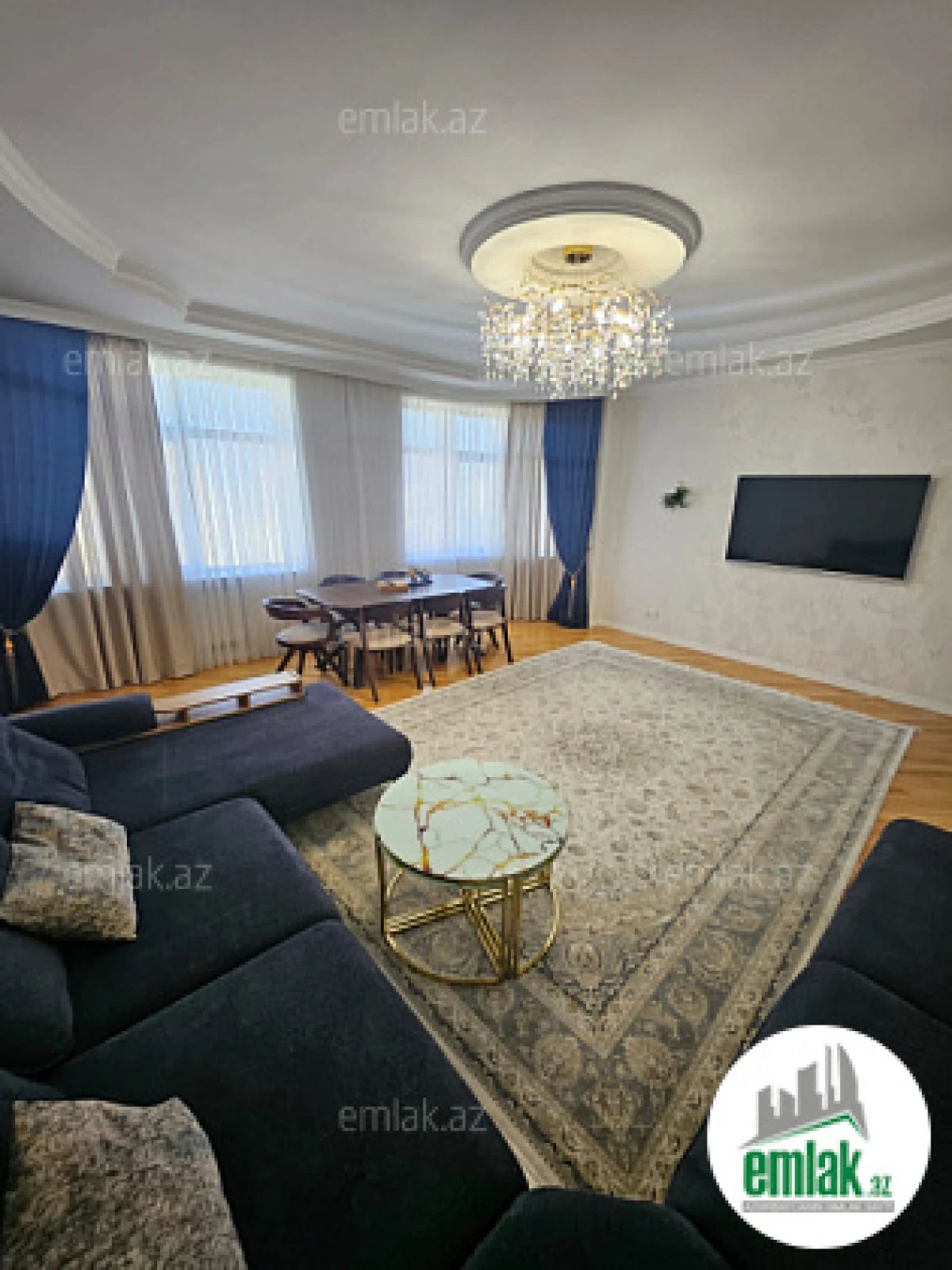 Satılır 3 otaqlı yeni tikili 130 m²