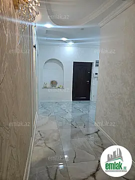 Satılır 3 otaqlı yeni tikili 130 m²