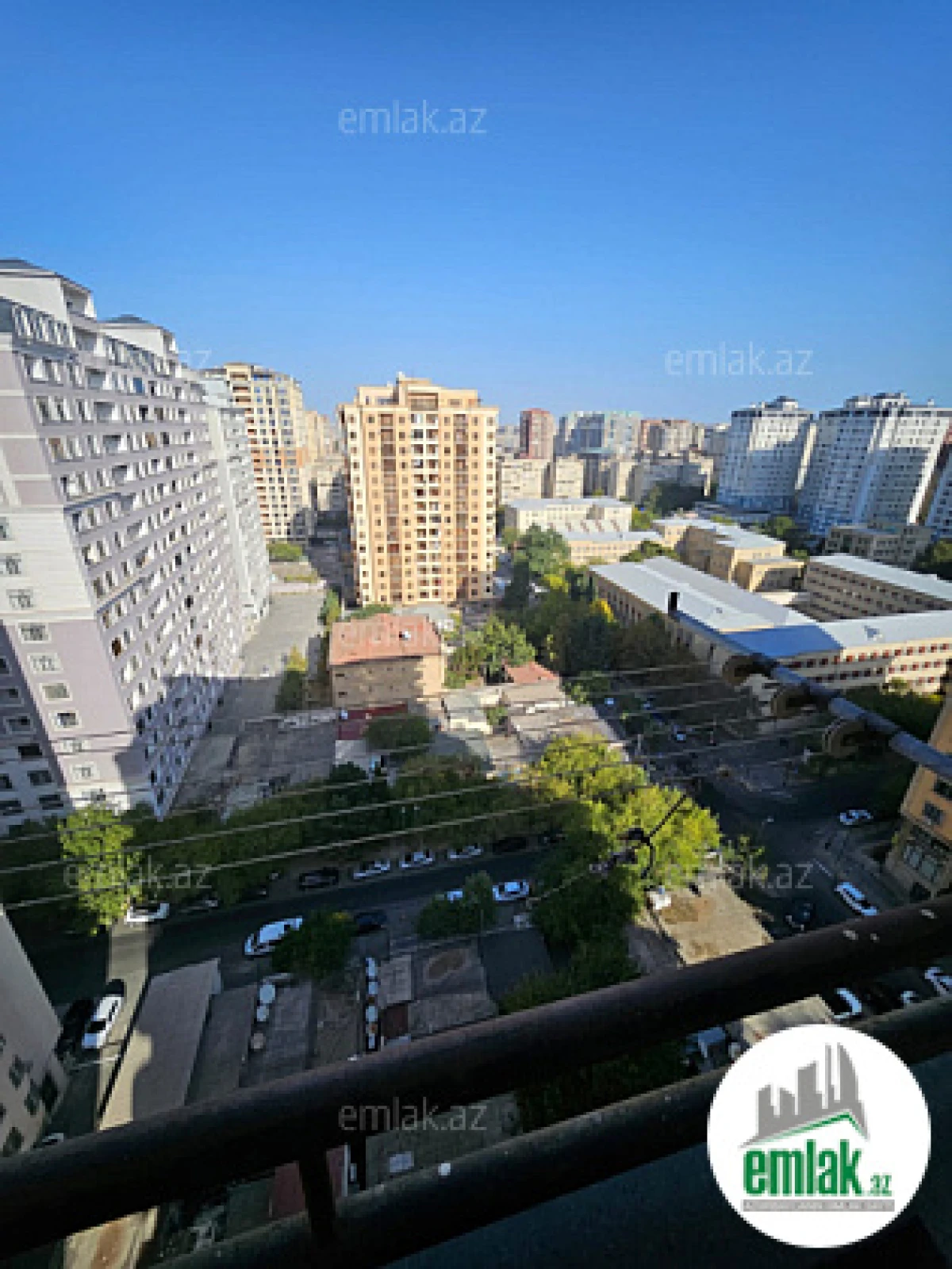 Satılır 3 otaqlı yeni tikili 130 m²