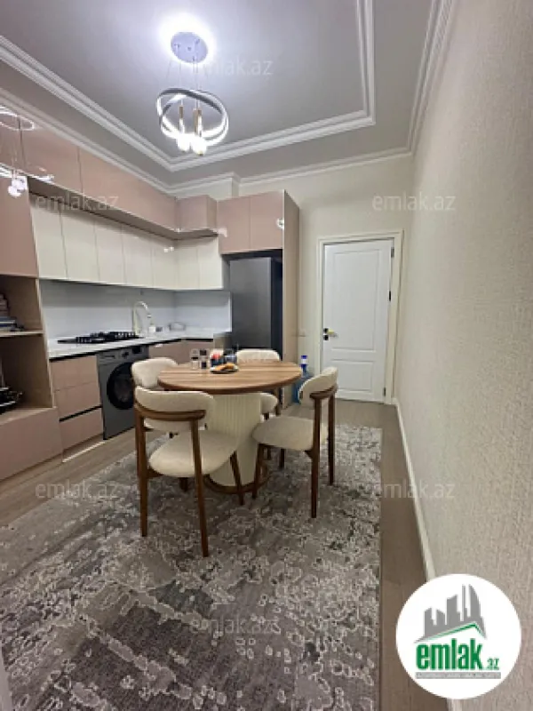 Satılır 2 otaqlı yeni tikili 60 m²