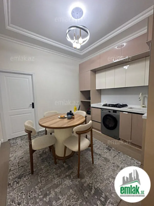 Satılır 2 otaqlı yeni tikili 60 m²