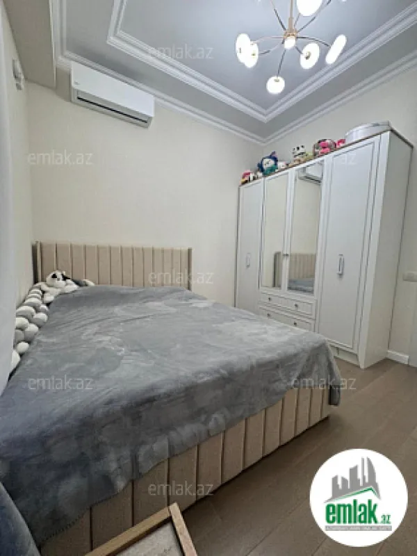 Satılır 2 otaqlı yeni tikili 60 m²