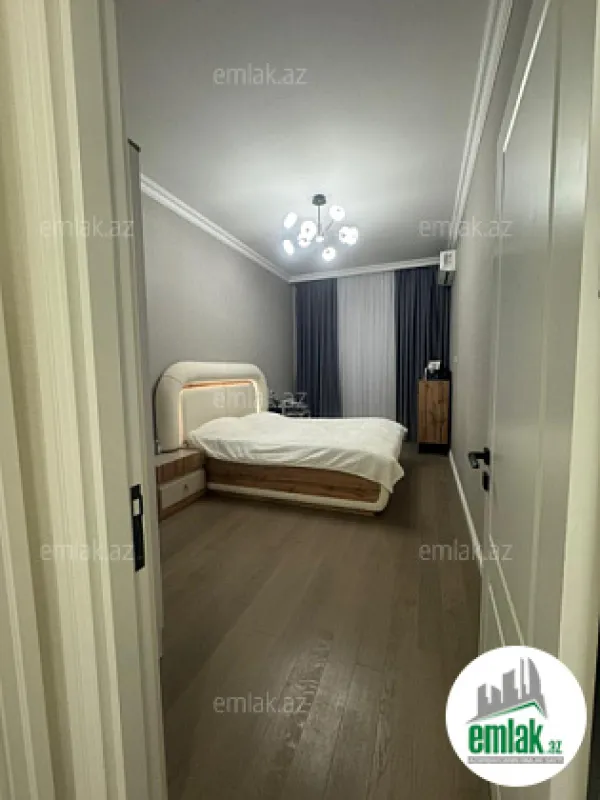 Satılır 2 otaqlı yeni tikili 60 m²