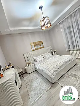 Satılır 3 otaqlı mənzil 80 m²