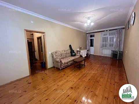 Satılır 2 otaqlı köhnə tikili 73 m² — Bakı 2 otaq 73.00 m²