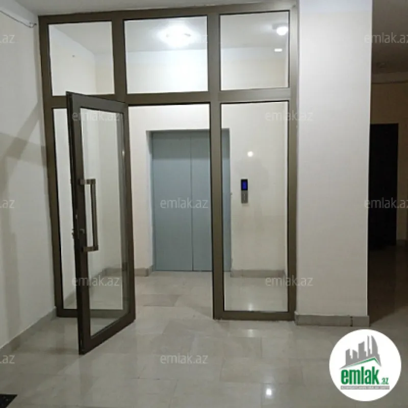 Satılır 3 otaqlı yeni tikili 85 m²