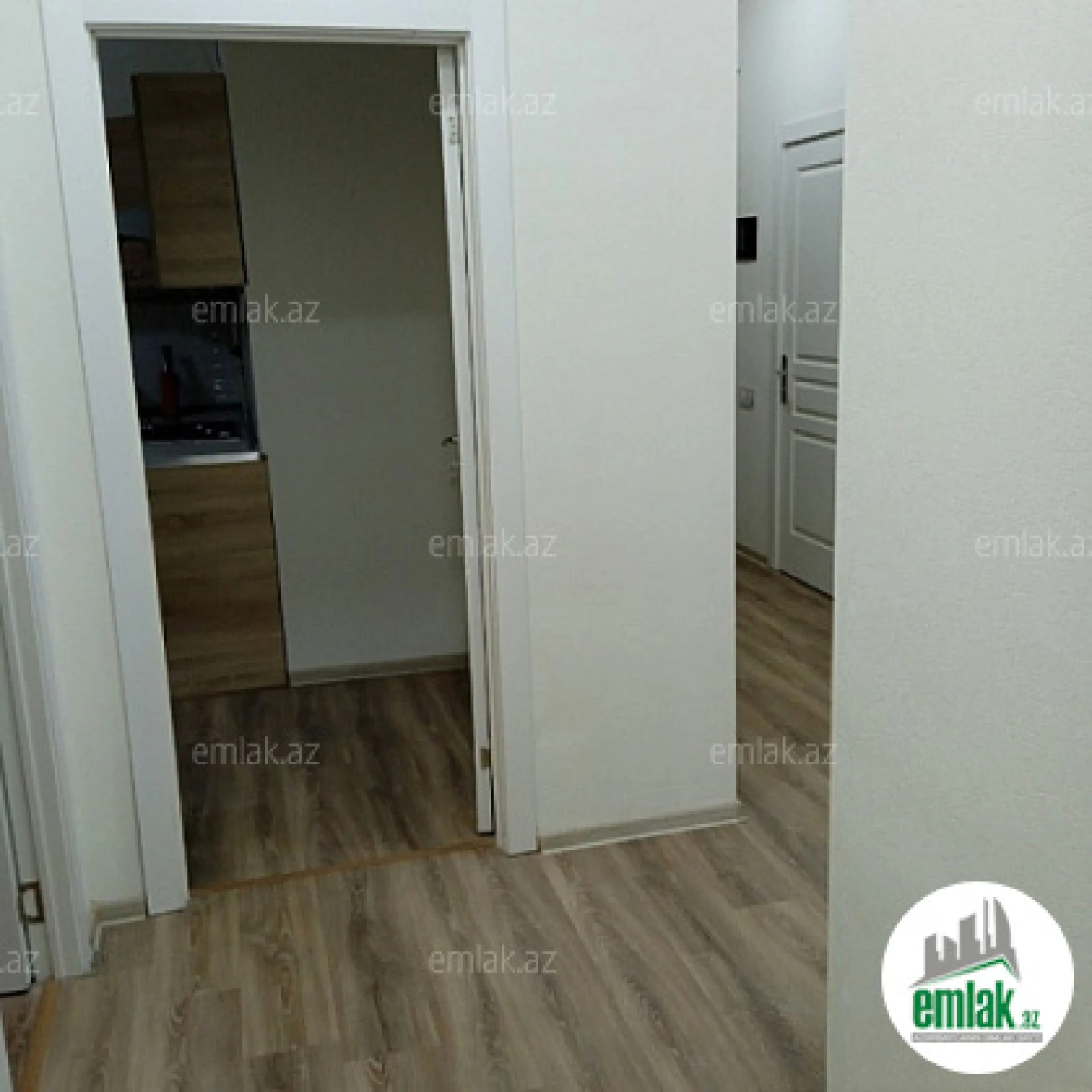 Satılır 3 otaqlı yeni tikili 85 m²