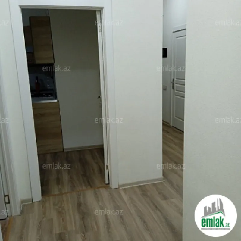 Satılır 3 otaqlı yeni tikili 85 m²