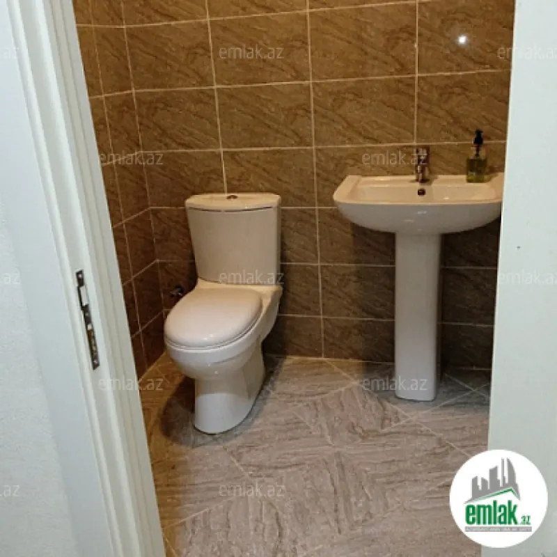 Satılır 3 otaqlı yeni tikili 85 m²