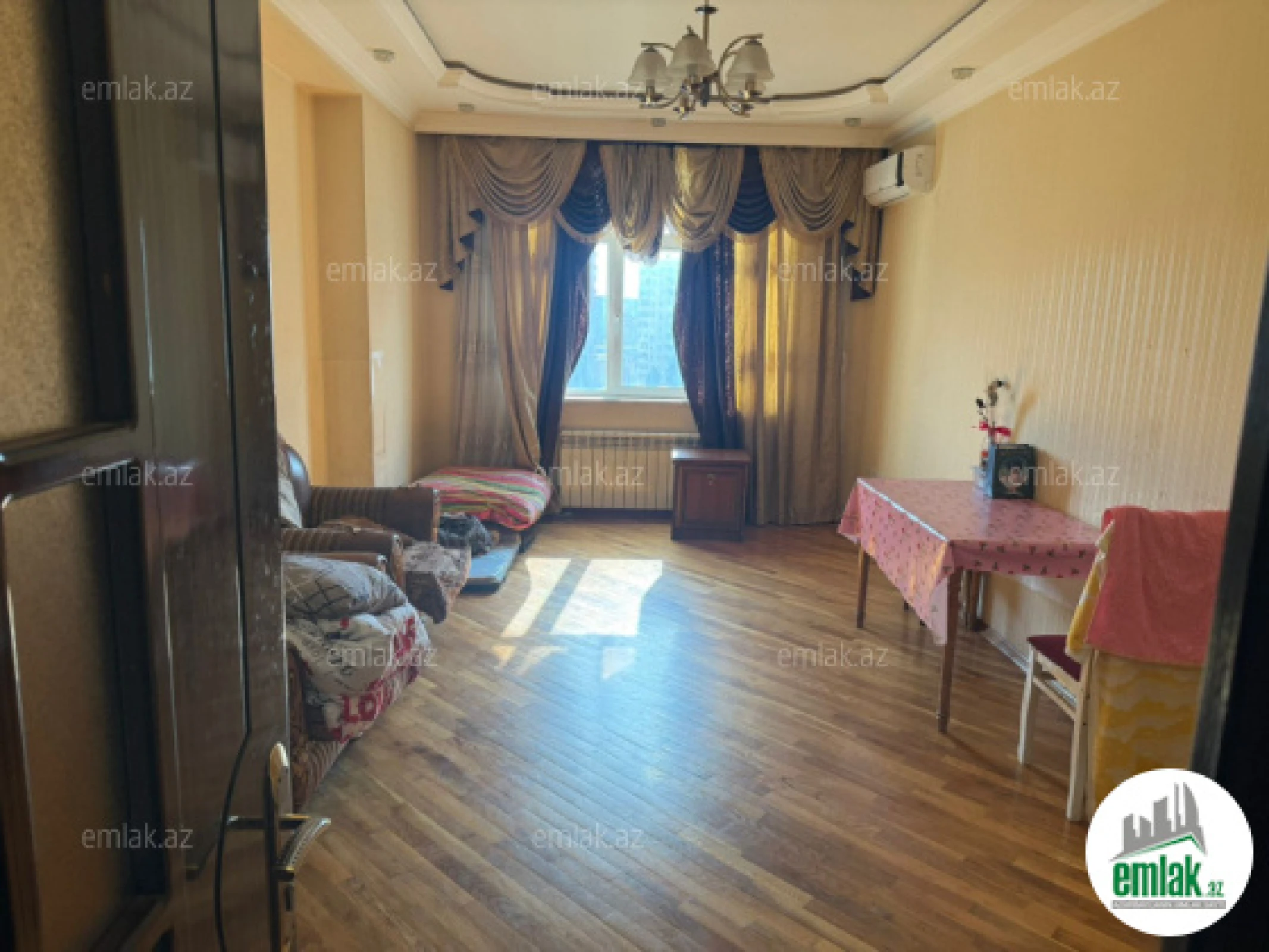 Satılır 2 otaqlı yeni tikili 100 m²