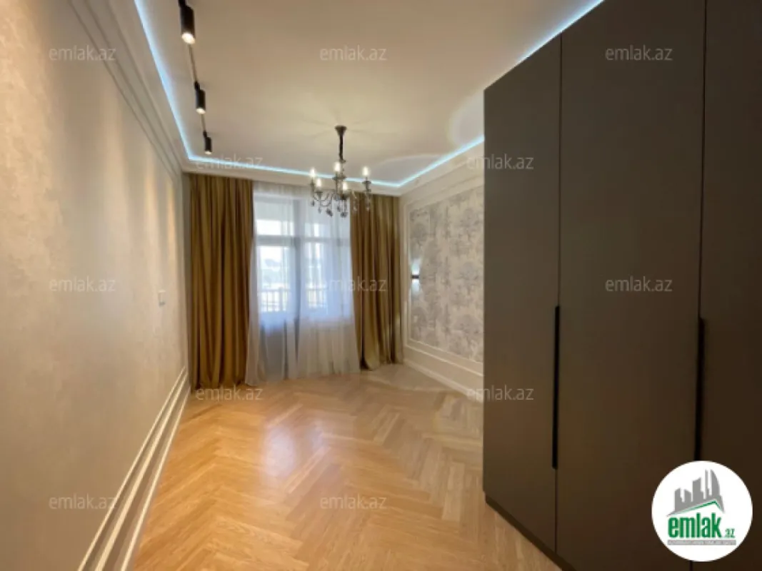 Satılır 3 otaqlı yeni tikili 83.7 m²
