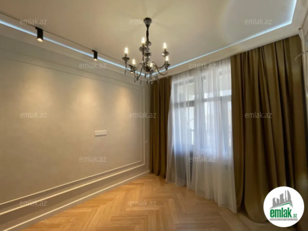 Satılır 3 otaqlı yeni tikili 83.7 m²