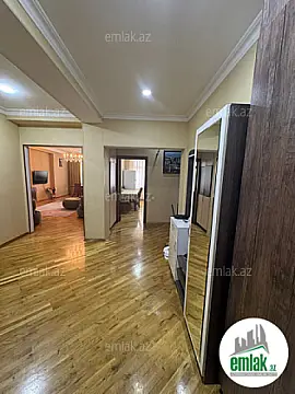 Satılır 3 otaqlı yeni tikili 105 m²