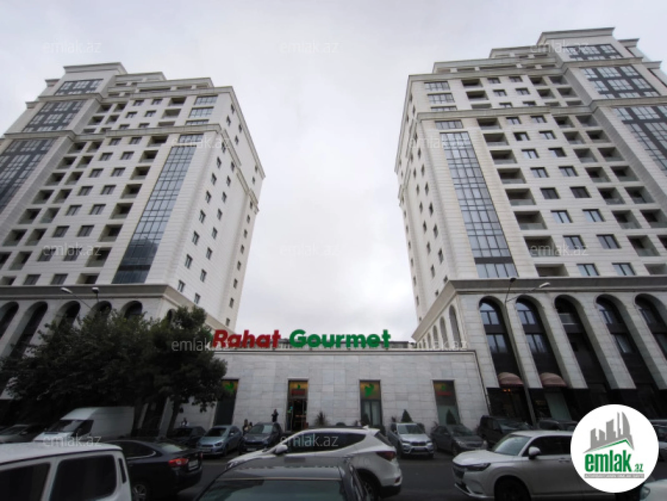 Satılır 2 otaqlı yeni tikili 74 m²