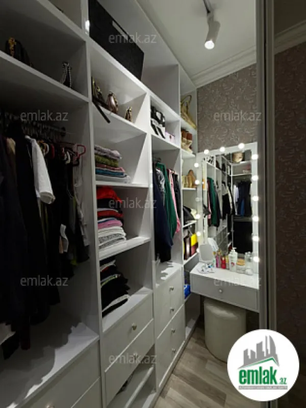 Satılır 3 otaqlı yeni tikili 112 m²