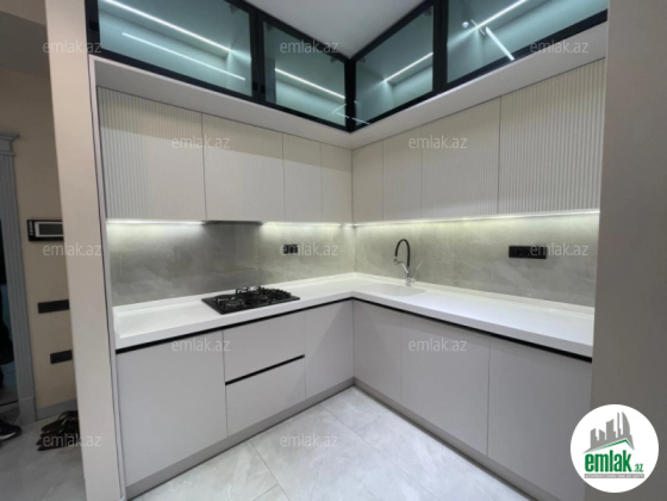 Satılır 3 otaqlı yeni tikili 84 m²