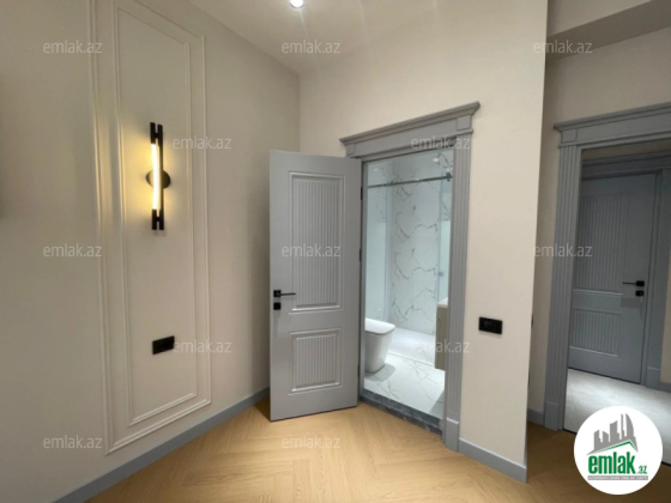 Satılır 3 otaqlı yeni tikili 84 m²