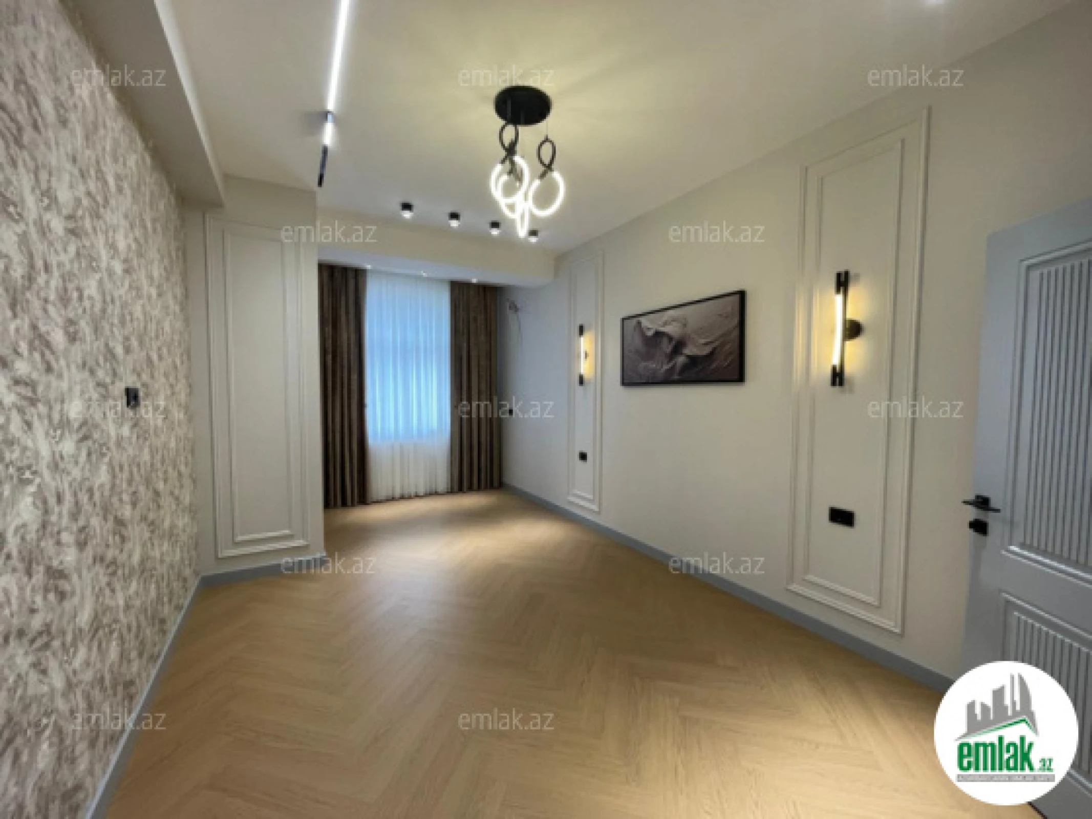 Satılır 3 otaqlı yeni tikili 84 m²