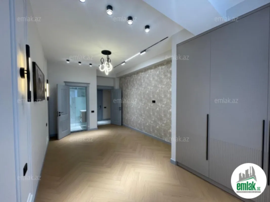 Satılır 3 otaqlı yeni tikili 84 m²