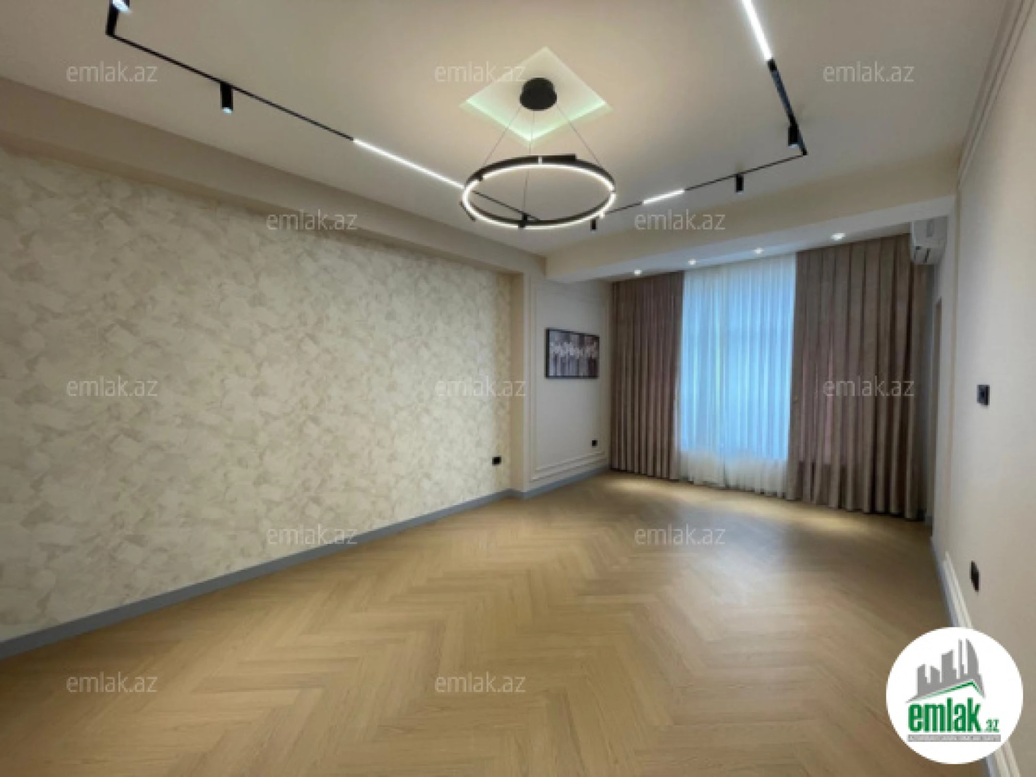 Satılır 3 otaqlı yeni tikili 84 m²