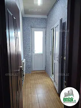 Satılır 3 otaqlı köhnə tikili 70 m²
