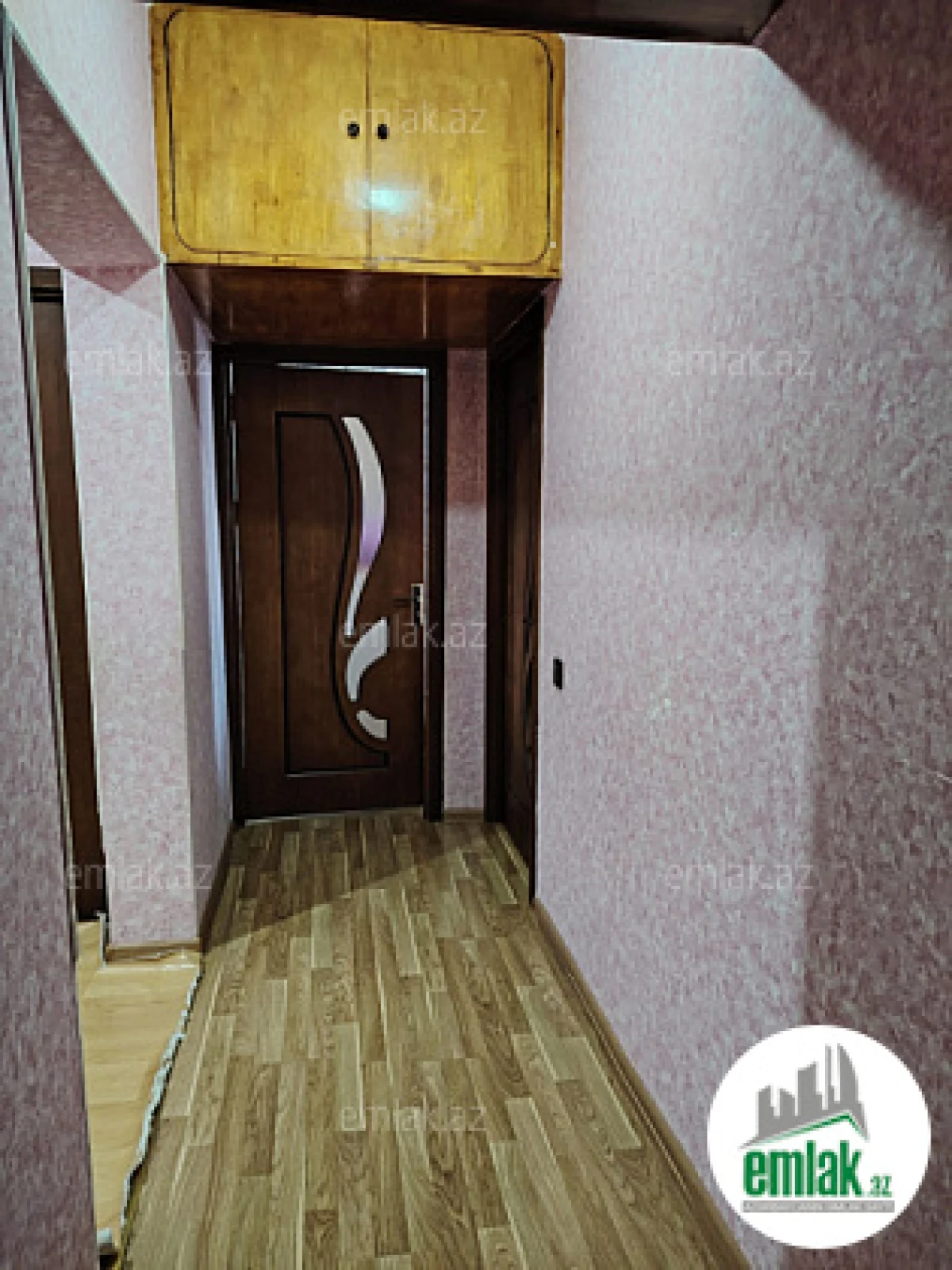 Satılır 3 otaqlı köhnə tikili 70 m²