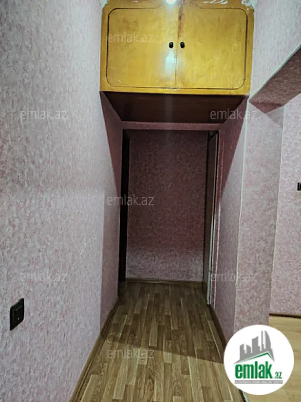 Satılır 3 otaqlı köhnə tikili 70 m²