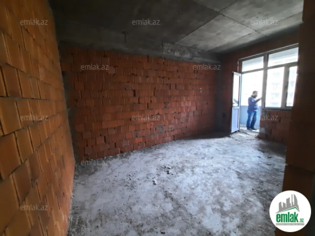 Satılır 2 otaqlı yeni tikili 83 m²