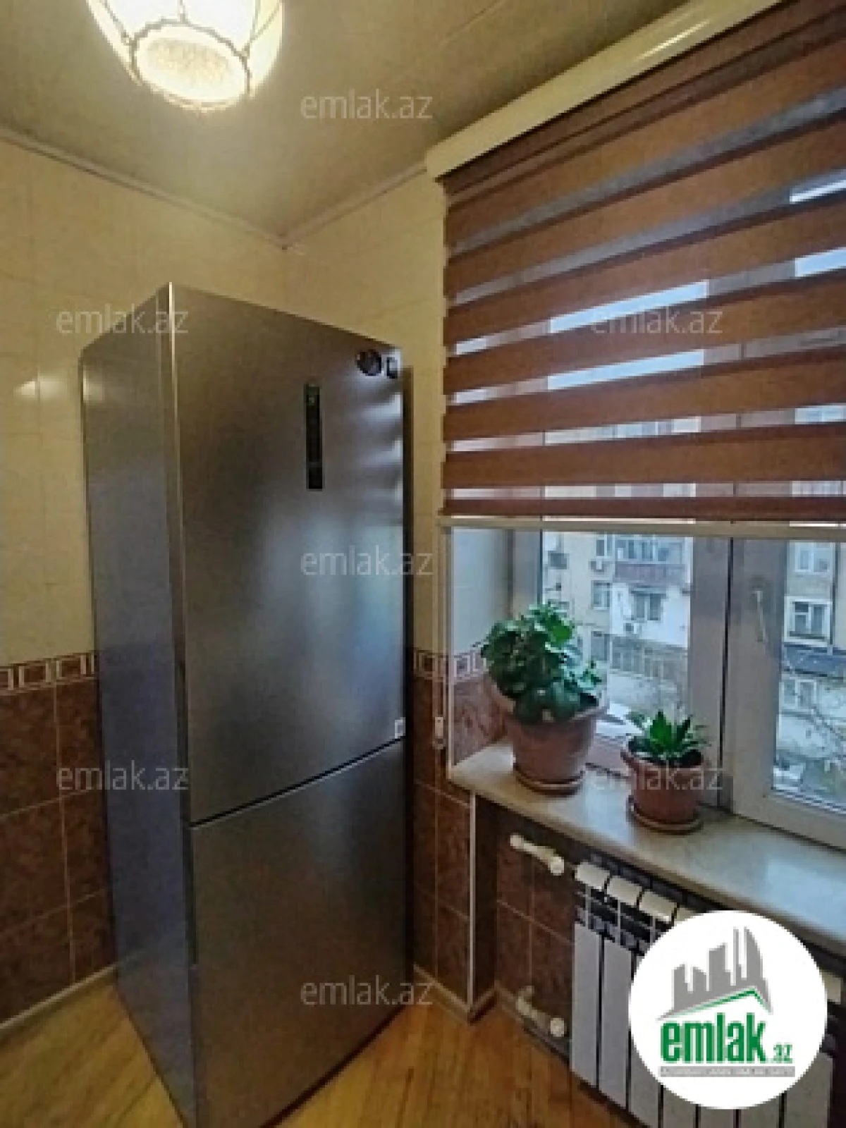 Satılır 1 otaqlı köhnə tikili 30 m²