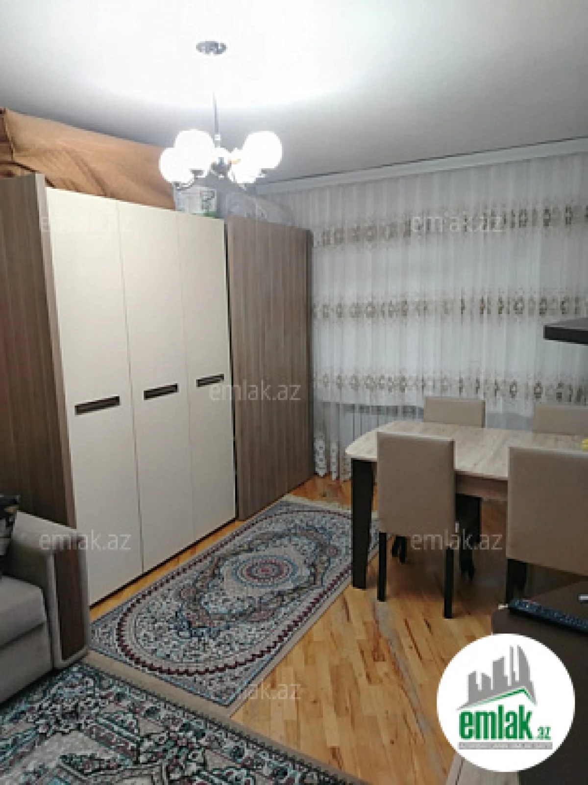 Satılır 1 otaqlı köhnə tikili 30 m²
