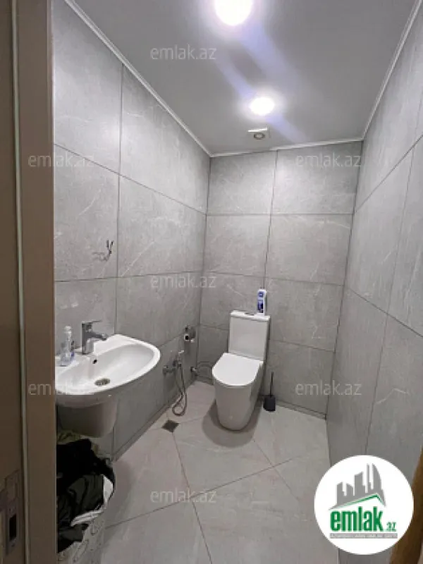 Satılır 2 otaqlı yeni tikili 87 m²