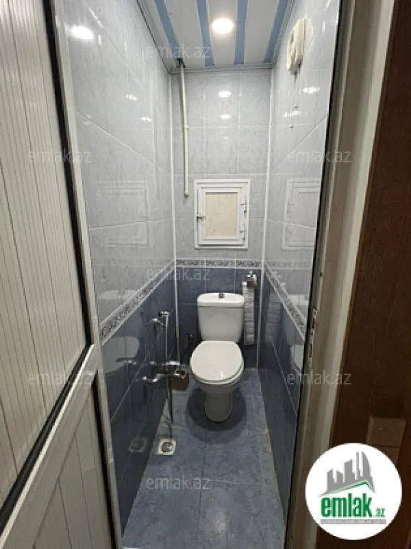 Satılır 3 otaqlı köhnə tikili 80 m²