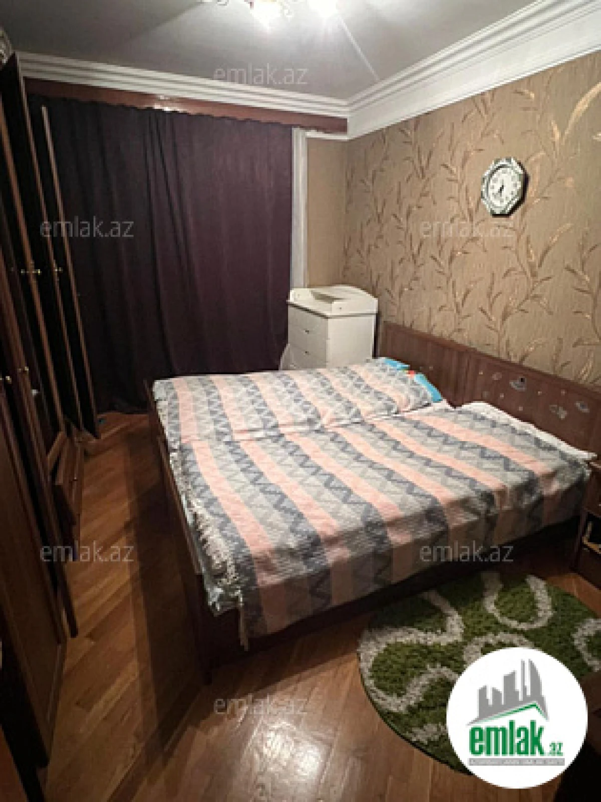Satılır 3 otaqlı köhnə tikili 80 m²