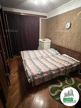 Satılır 3 otaqlı köhnə tikili 80 m²