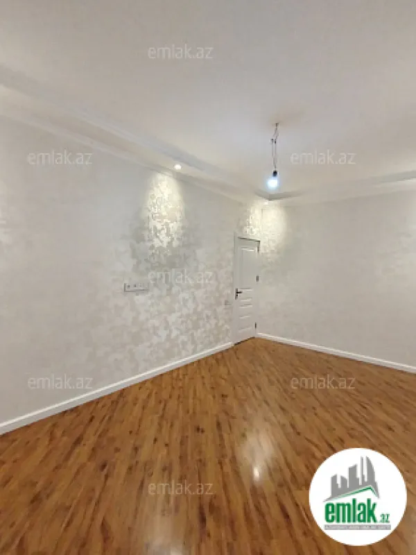 Satılır 2 otaqlı köhnə tikili 60 m²