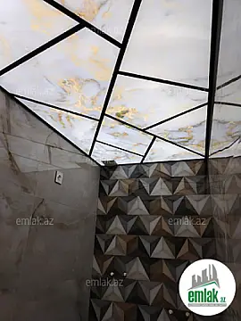 Satılır 2 otaqlı köhnə tikili 60 m²