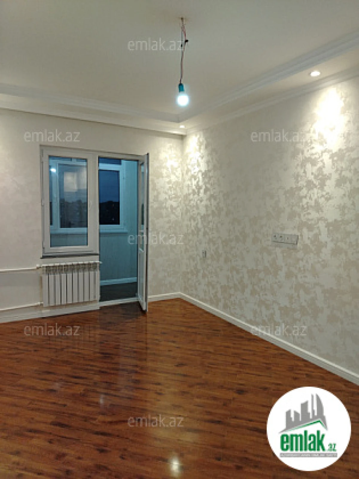 Satılır 2 otaqlı köhnə tikili 60 m²