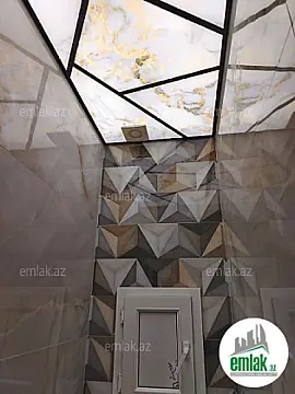 Satılır 2 otaqlı köhnə tikili 60 m²