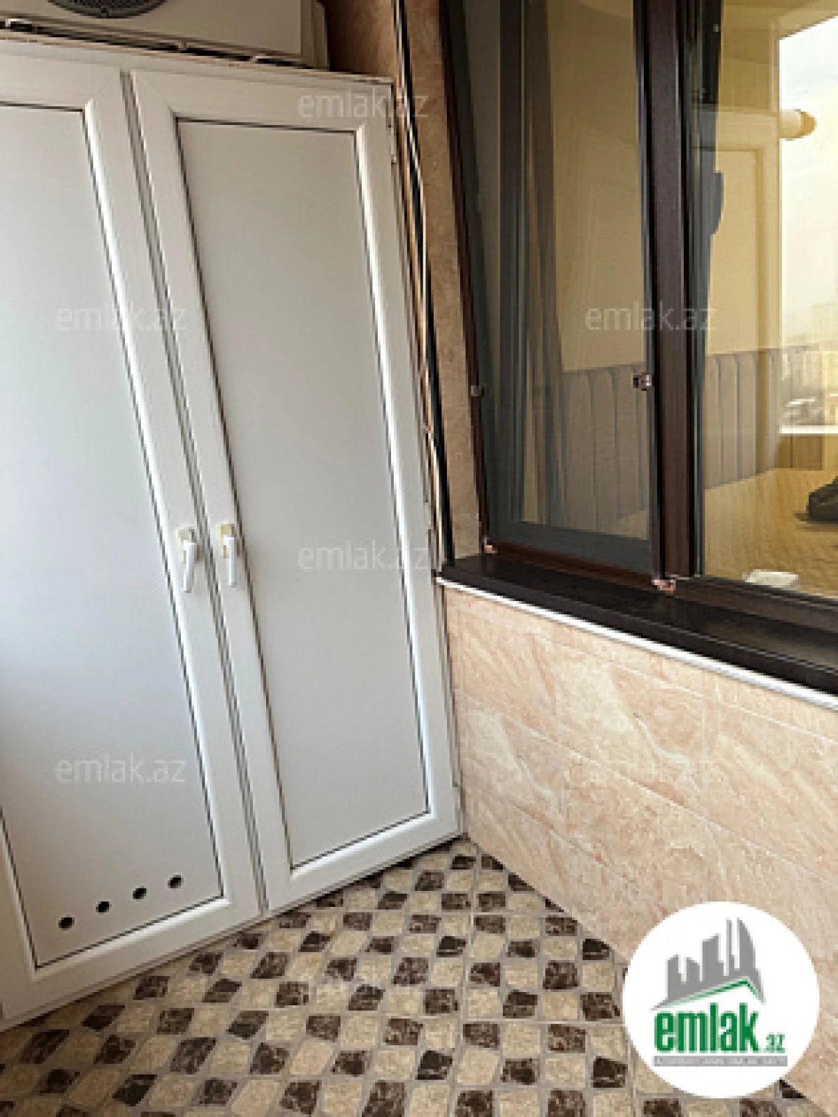 Satılır 3 otaqlı yeni tikili 67 m²