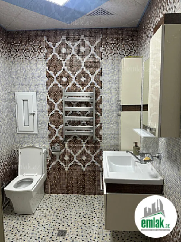 Satılır 3 otaqlı yeni tikili 67 m²