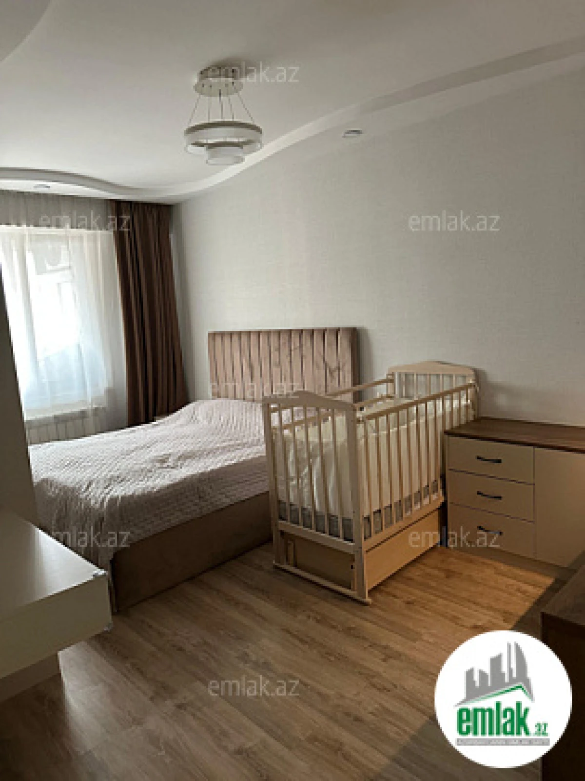 Satılır 3 otaqlı yeni tikili 67 m²