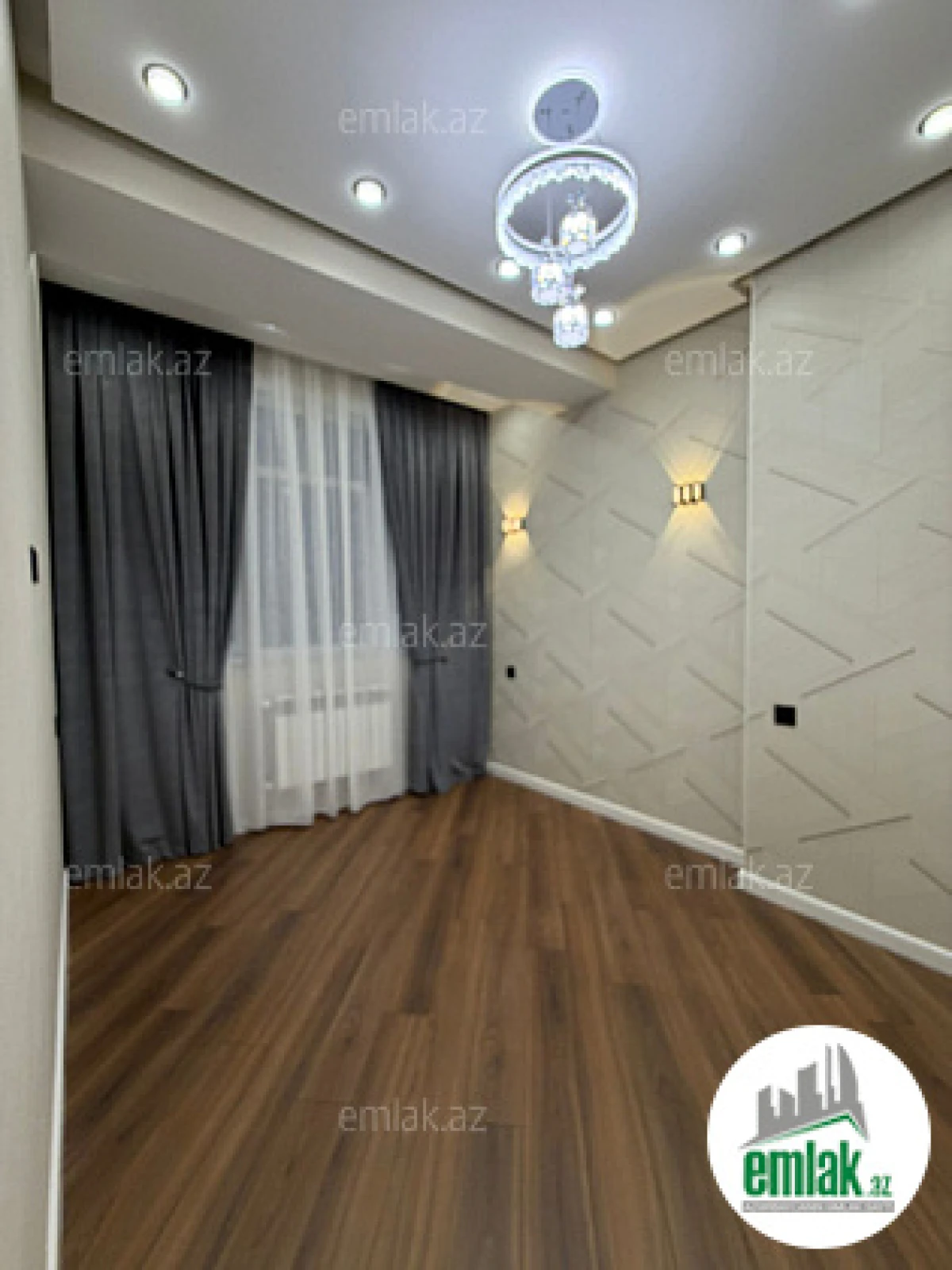 Satılır 2 otaqlı yeni tikili 50 m²