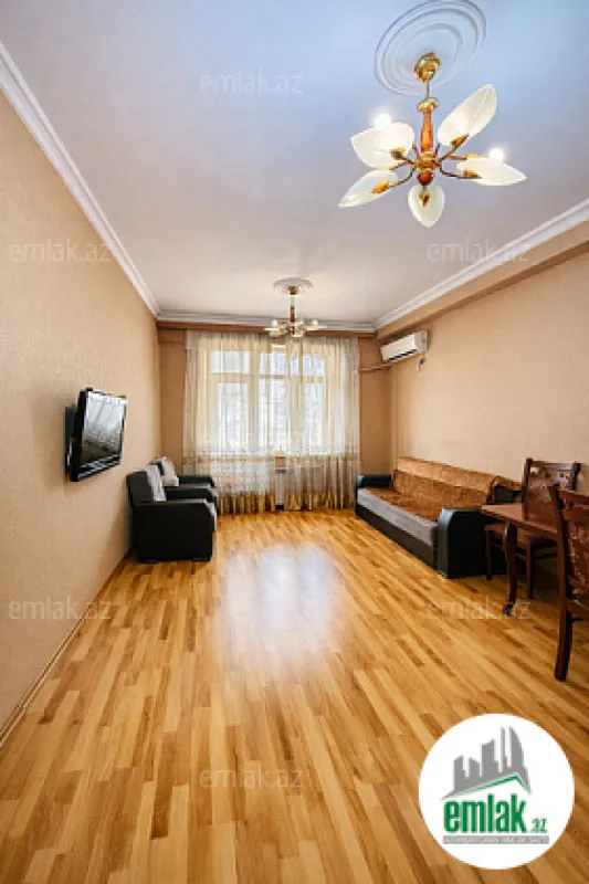 Satılır 2 otaqlı yeni tikili 65 m²