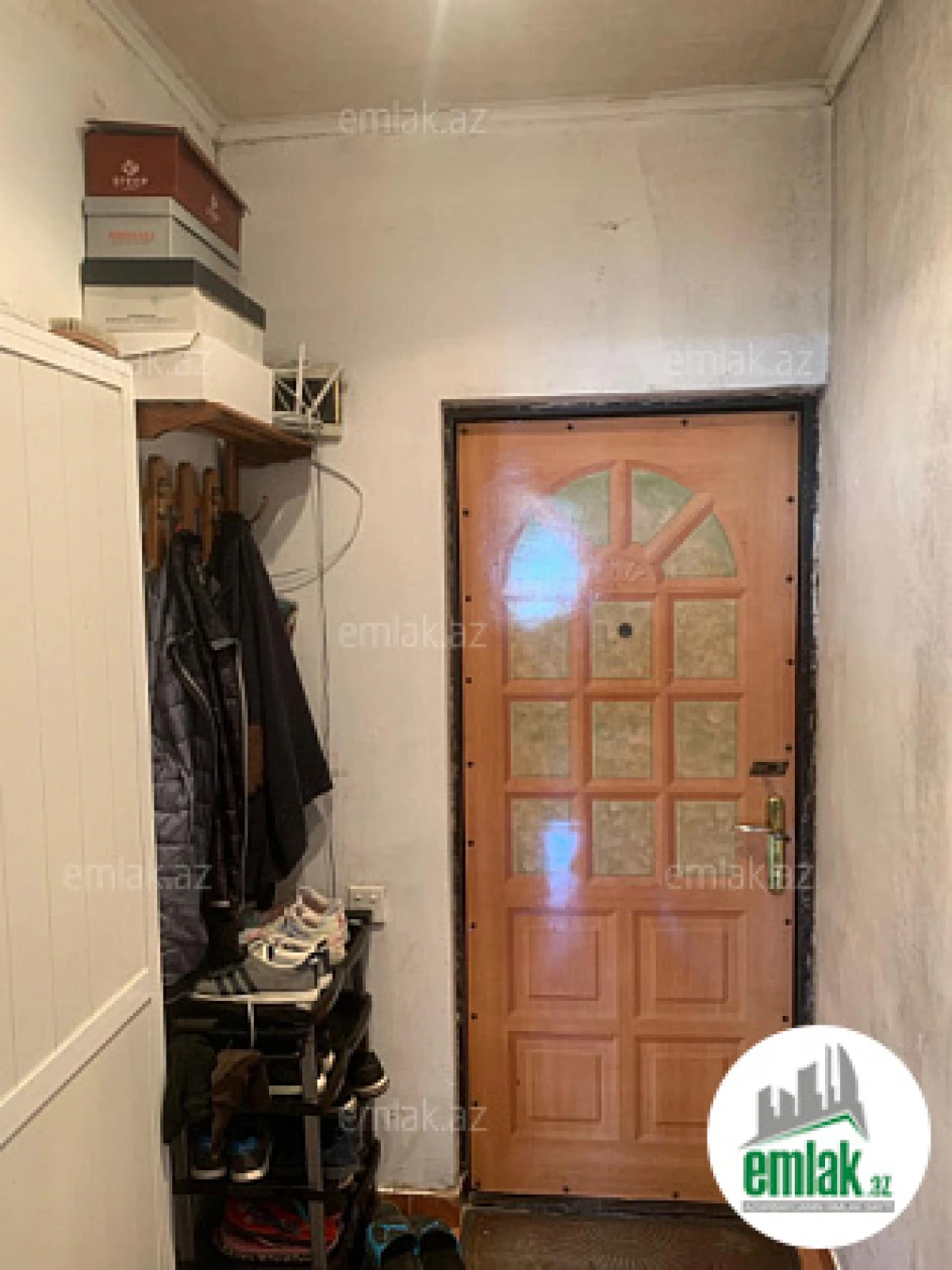 Satılır 2 otaqlı köhnə tikili 52 m²