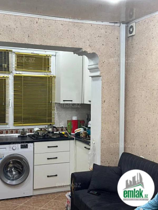 Satılır 2 otaqlı köhnə tikili 52 m²